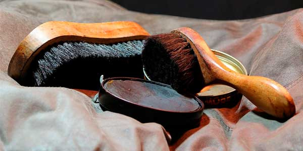 Leather Care and Maintenance: Complete Guide